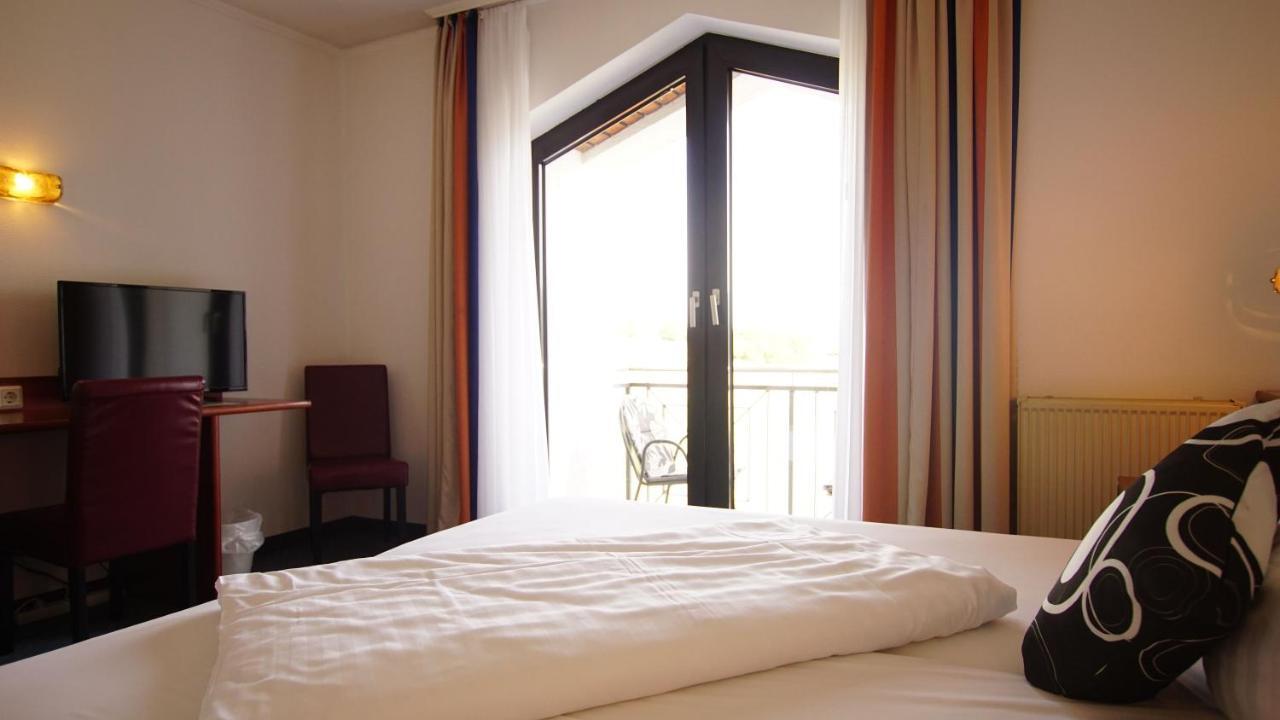 Gut-Hotel Tannenhof Haiger Habitación foto